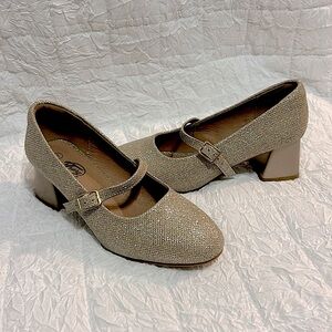 Trary size 7 glitter heels with satin two inch block heel